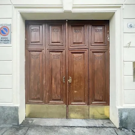 Apartment Porta Palazzo 15 Min - Con Netflix & Wi-fi Turin